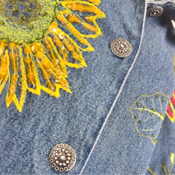 Vintage 90s Embroidered Sunflower Ladybug Denim Jacket Size L Blue Cottagecore - Picture 9 of 13